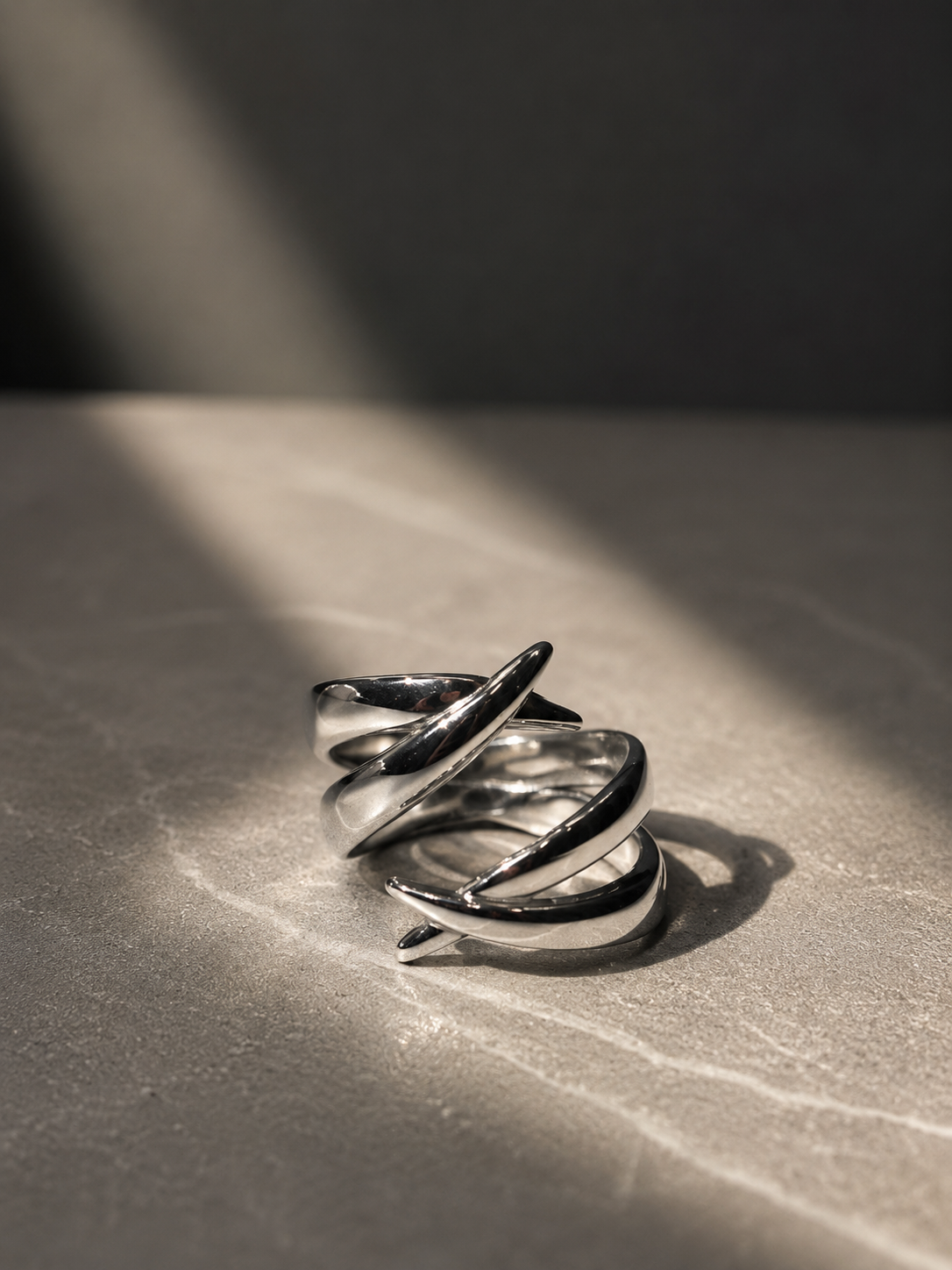Lynx ring
