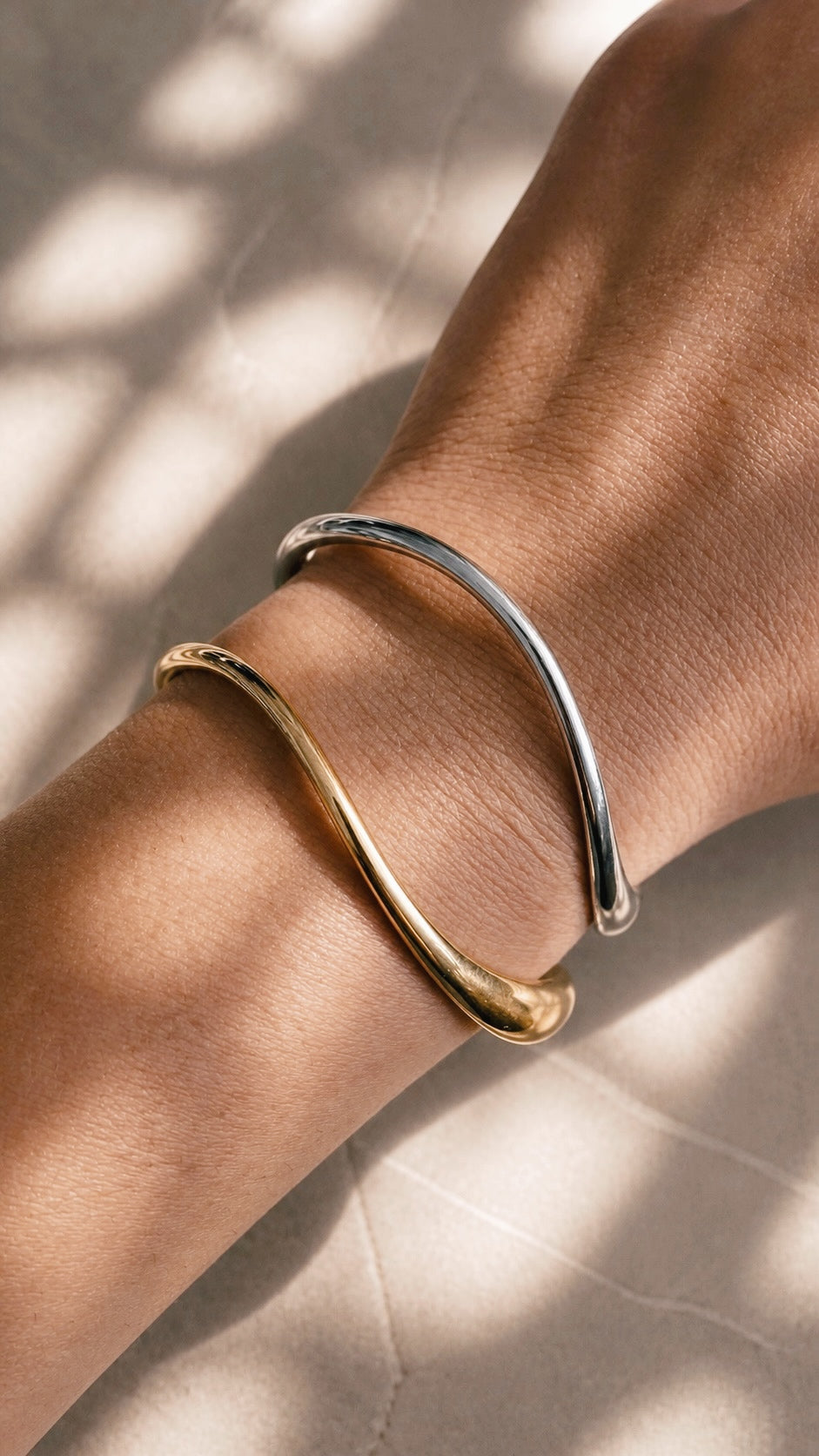 Eclipse cuff