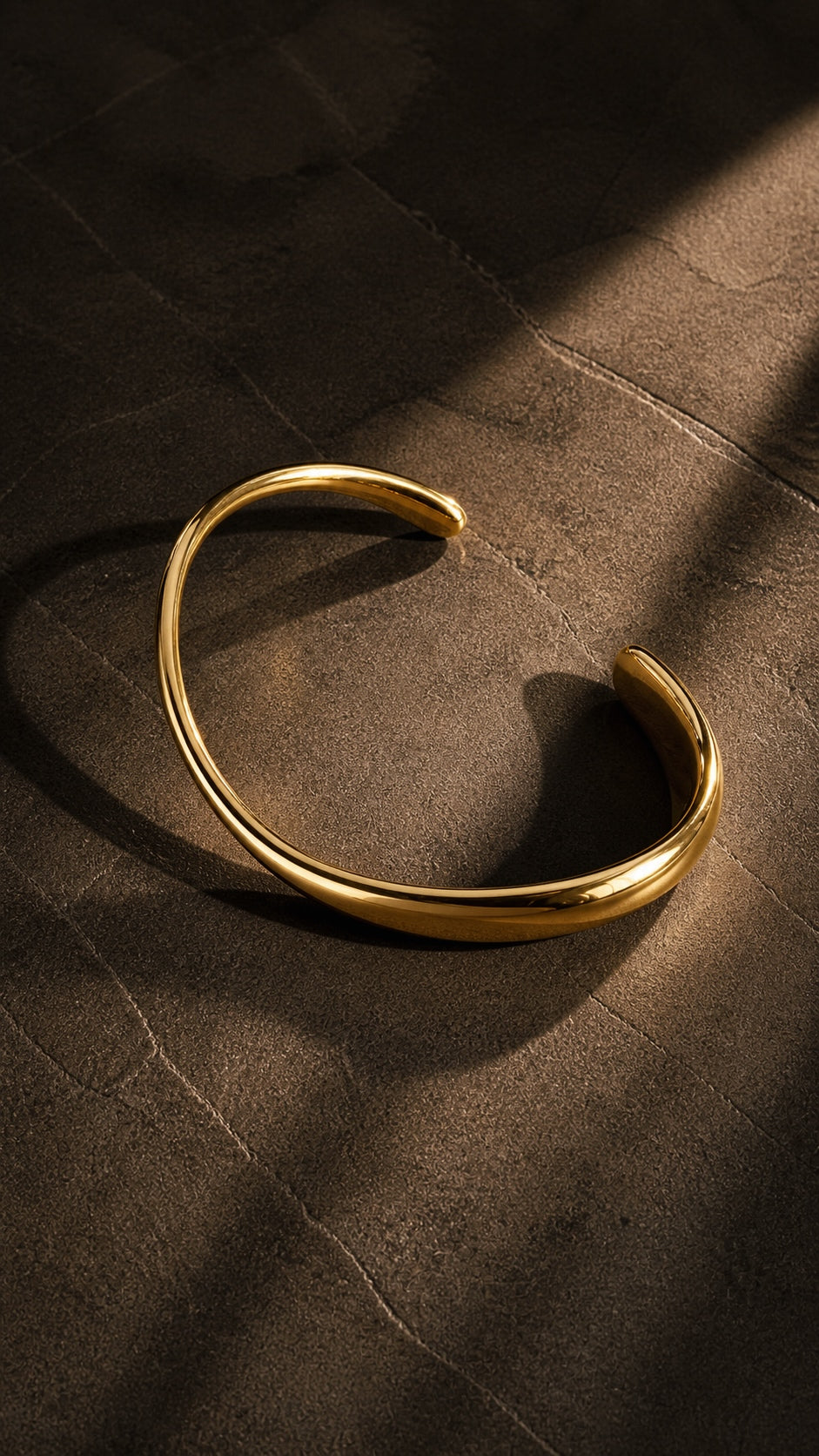 Eclipse cuff
