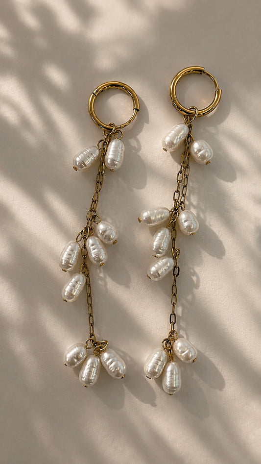 Pearl drop earrings