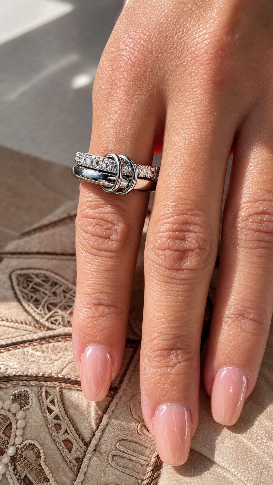 Twin lock ring