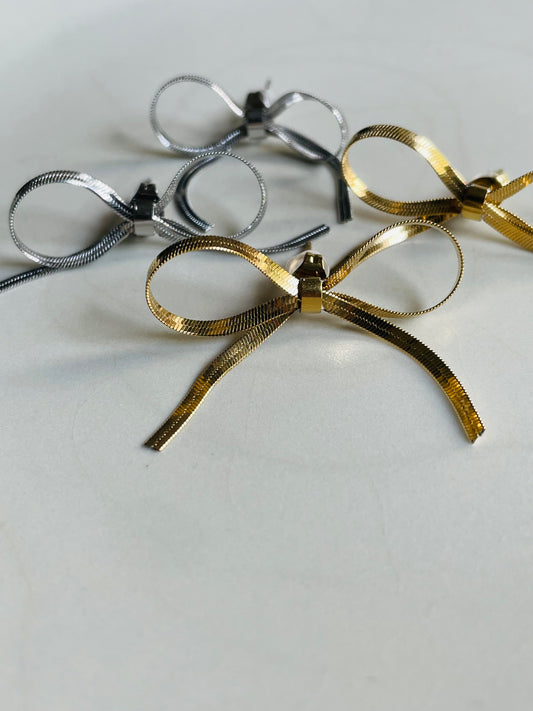 Monday Ribbon